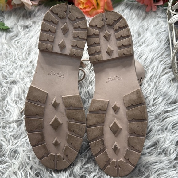 Tom’s Taupe Lace-Up Ankle Combat Boots, 7 - Picture 3 of 13